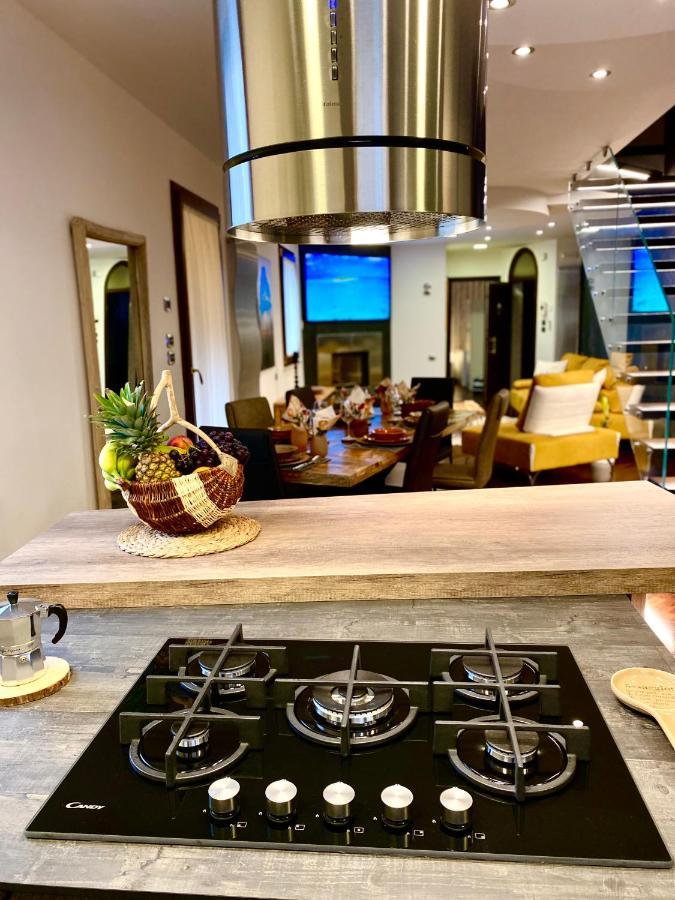 Wood Luxury House Daire Pescara Dış mekan fotoğraf