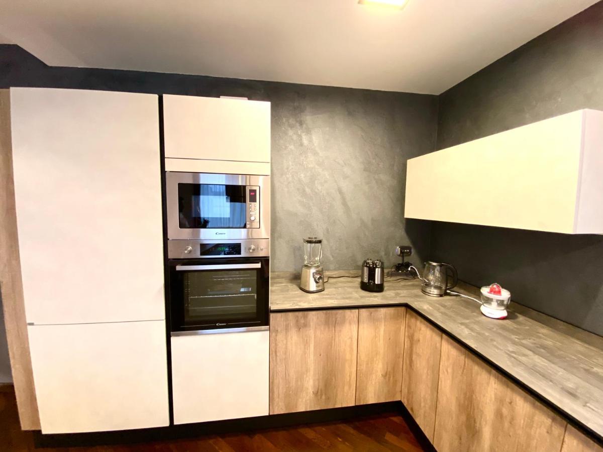 Wood Luxury House Daire Pescara Dış mekan fotoğraf