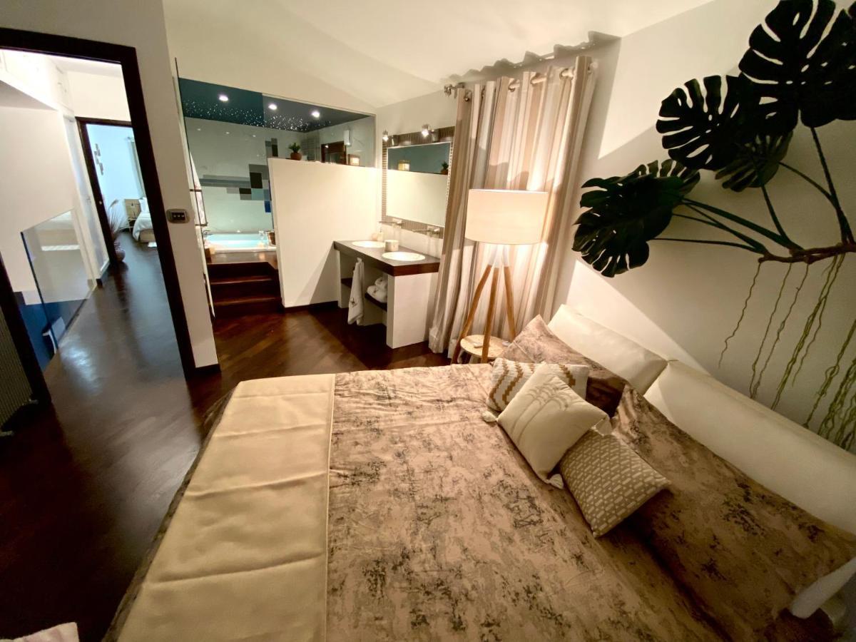 Wood Luxury House Daire Pescara Dış mekan fotoğraf