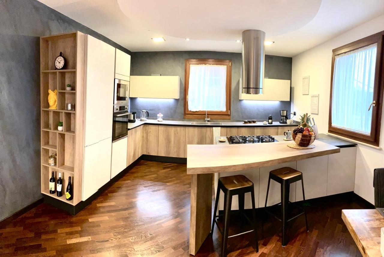Wood Luxury House Daire Pescara Dış mekan fotoğraf
