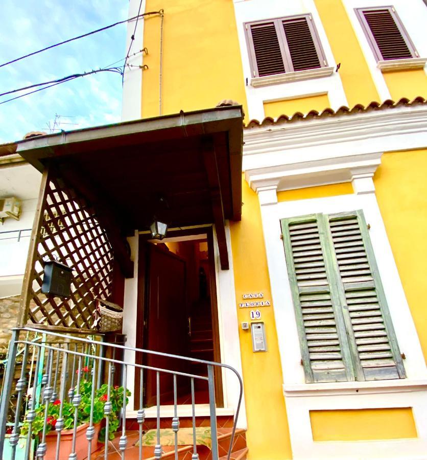 Wood Luxury House Daire Pescara Dış mekan fotoğraf