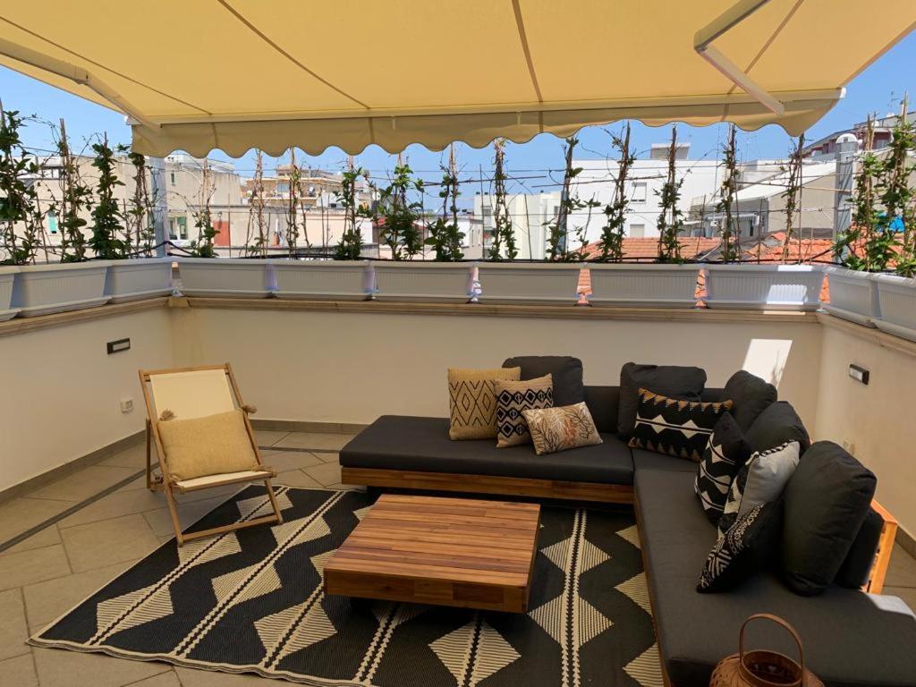 Wood Luxury House Daire Pescara Dış mekan fotoğraf
